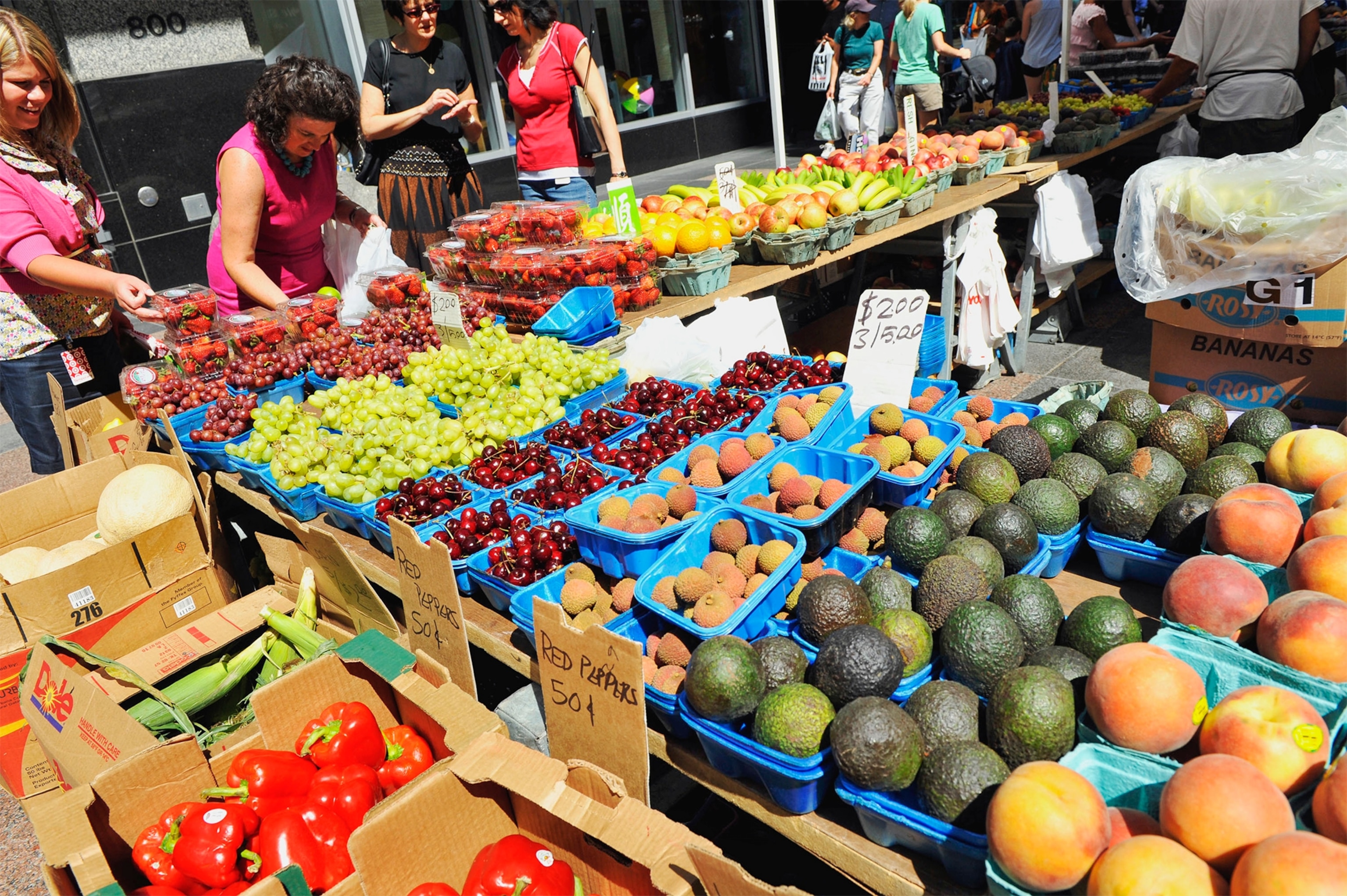 a chef cutting beef in Florida.