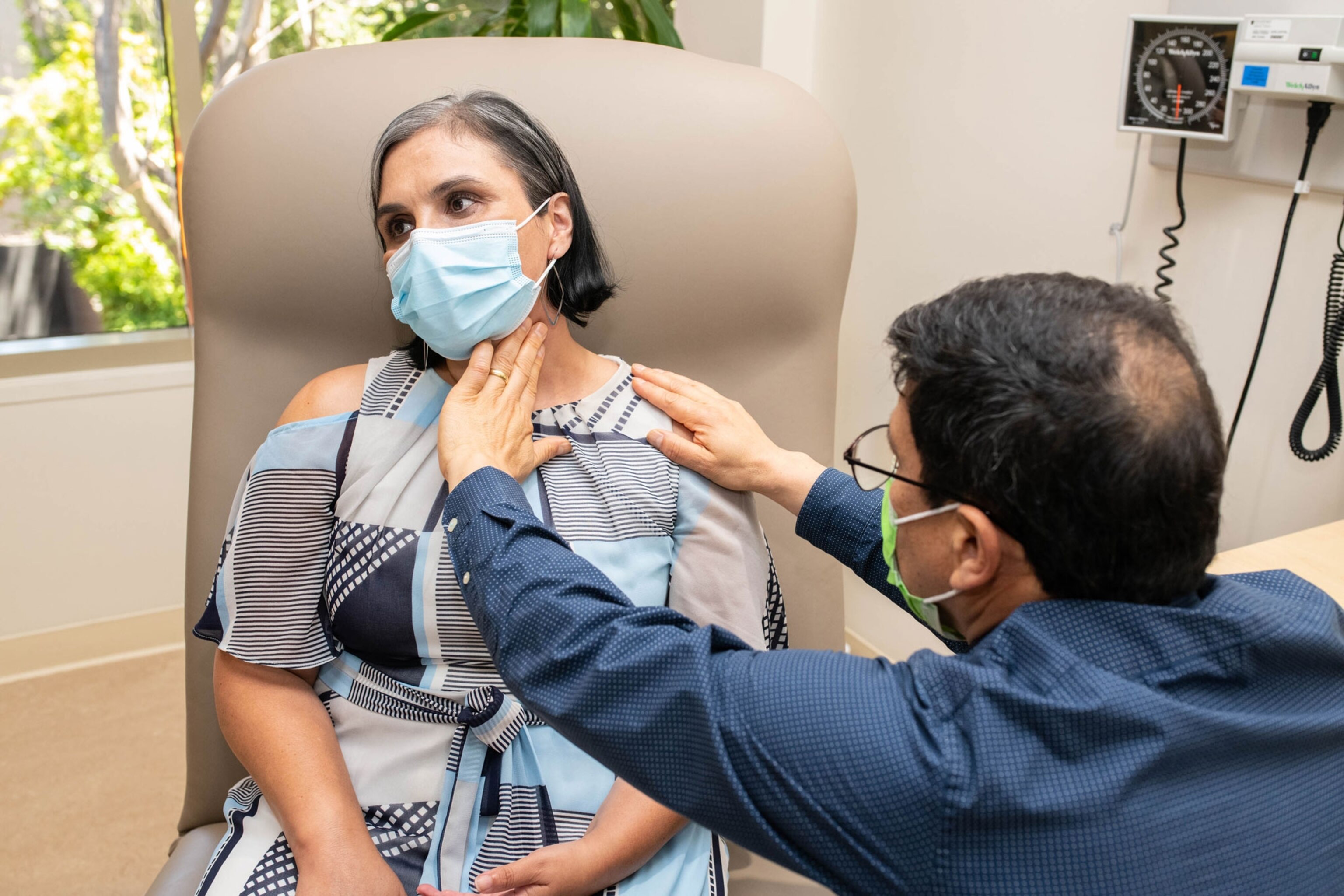 Why some COVID-19 infections may be free of symptoms but not free ...