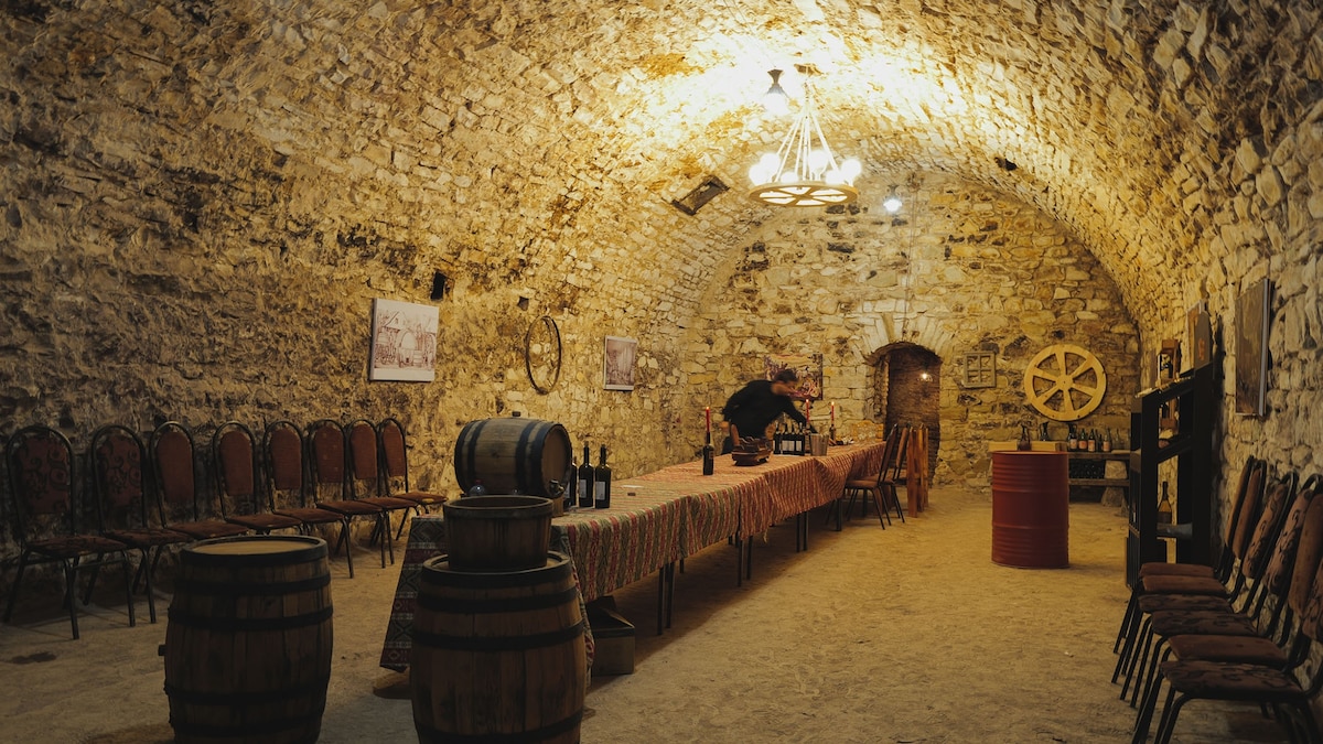 Explore Azerbaijan's wine history—and its German past