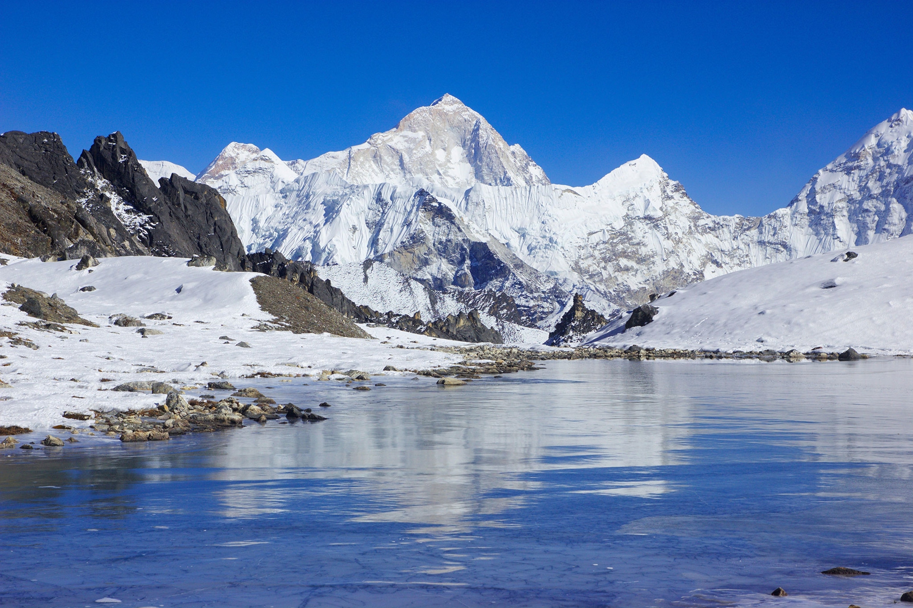 Makalu in winter