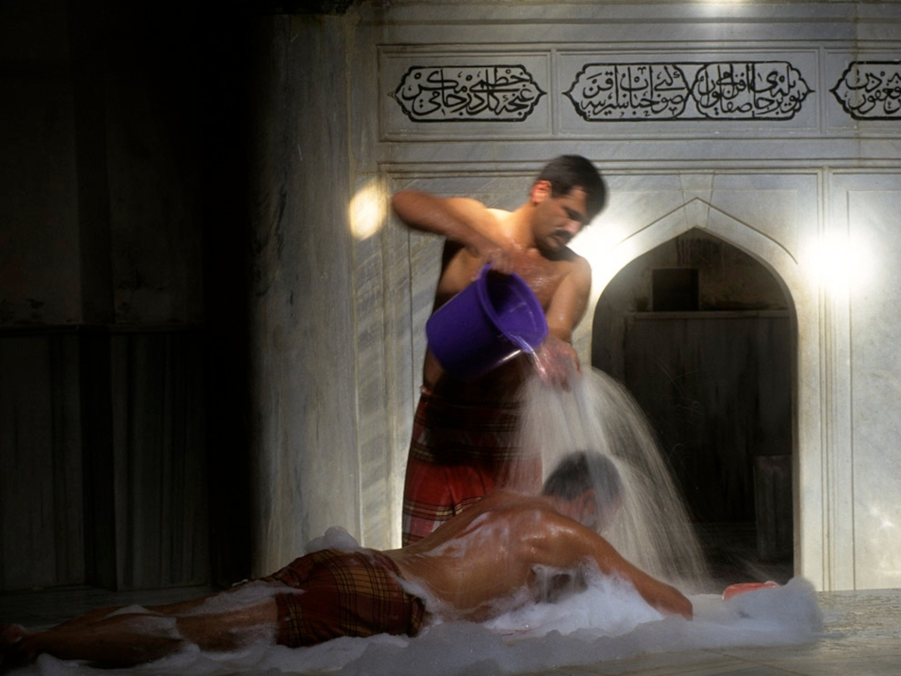 Pouring water at the Çemberlitas Baths