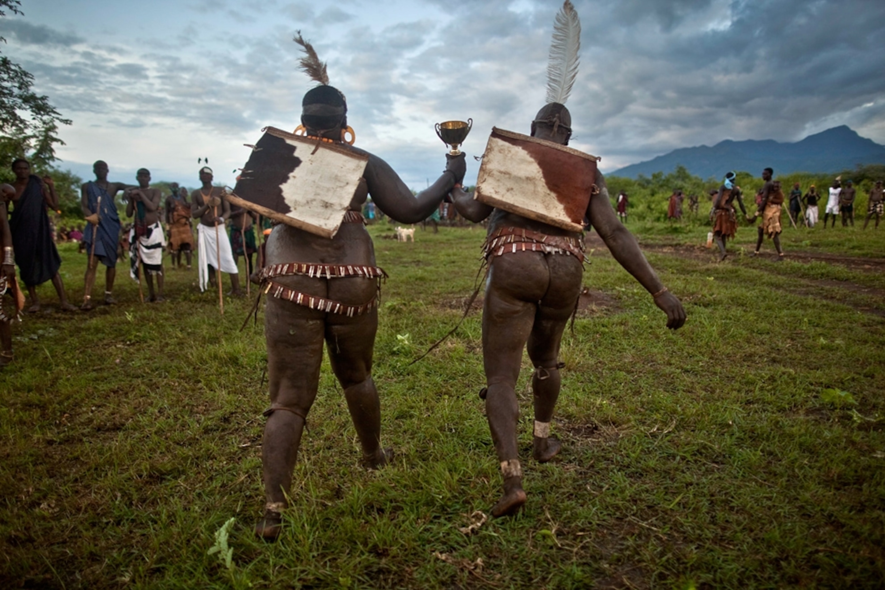 Fat man competition picture: World Photography Awards 2011 - "Sport" winner
