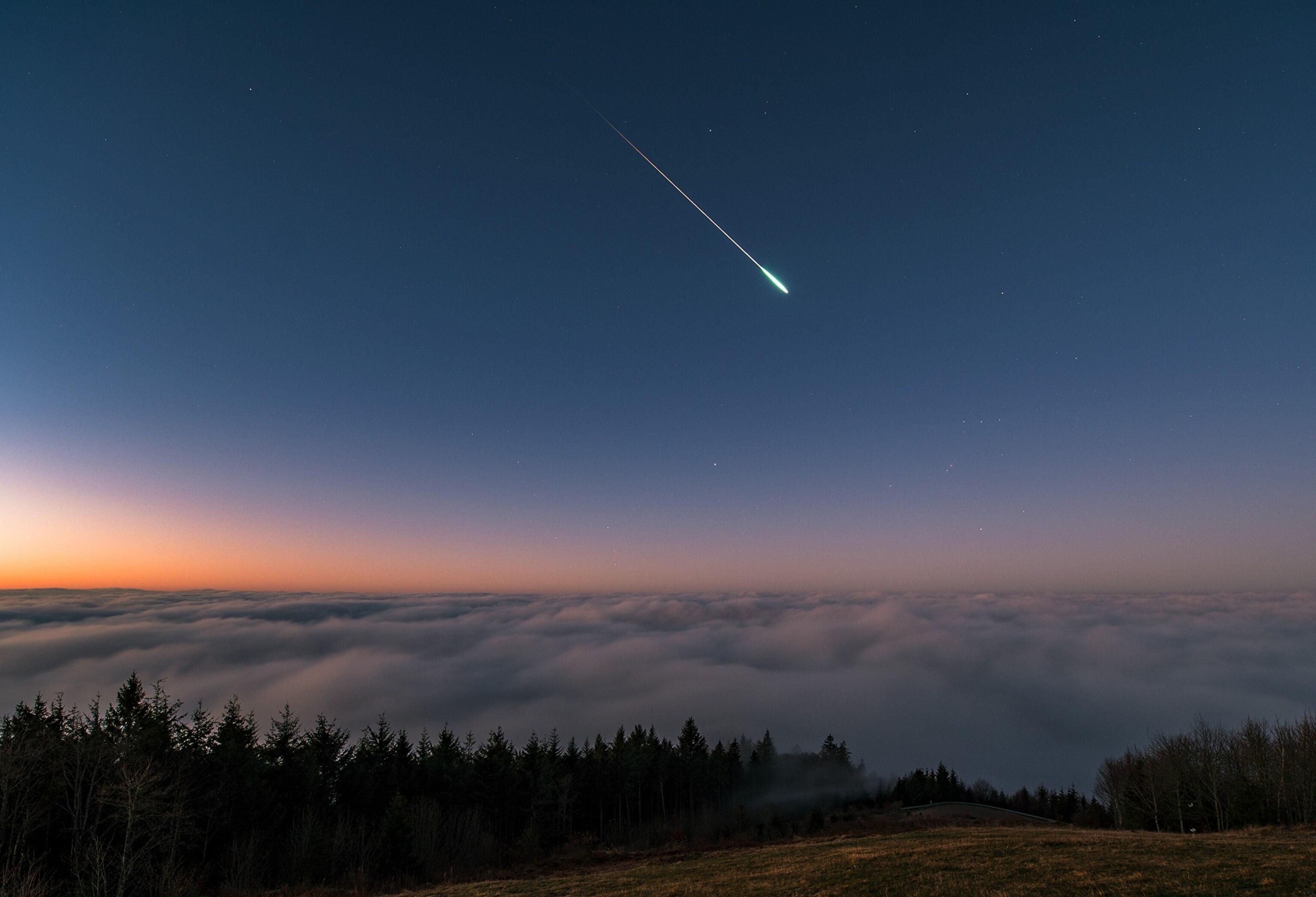 Leonid meteor shower.