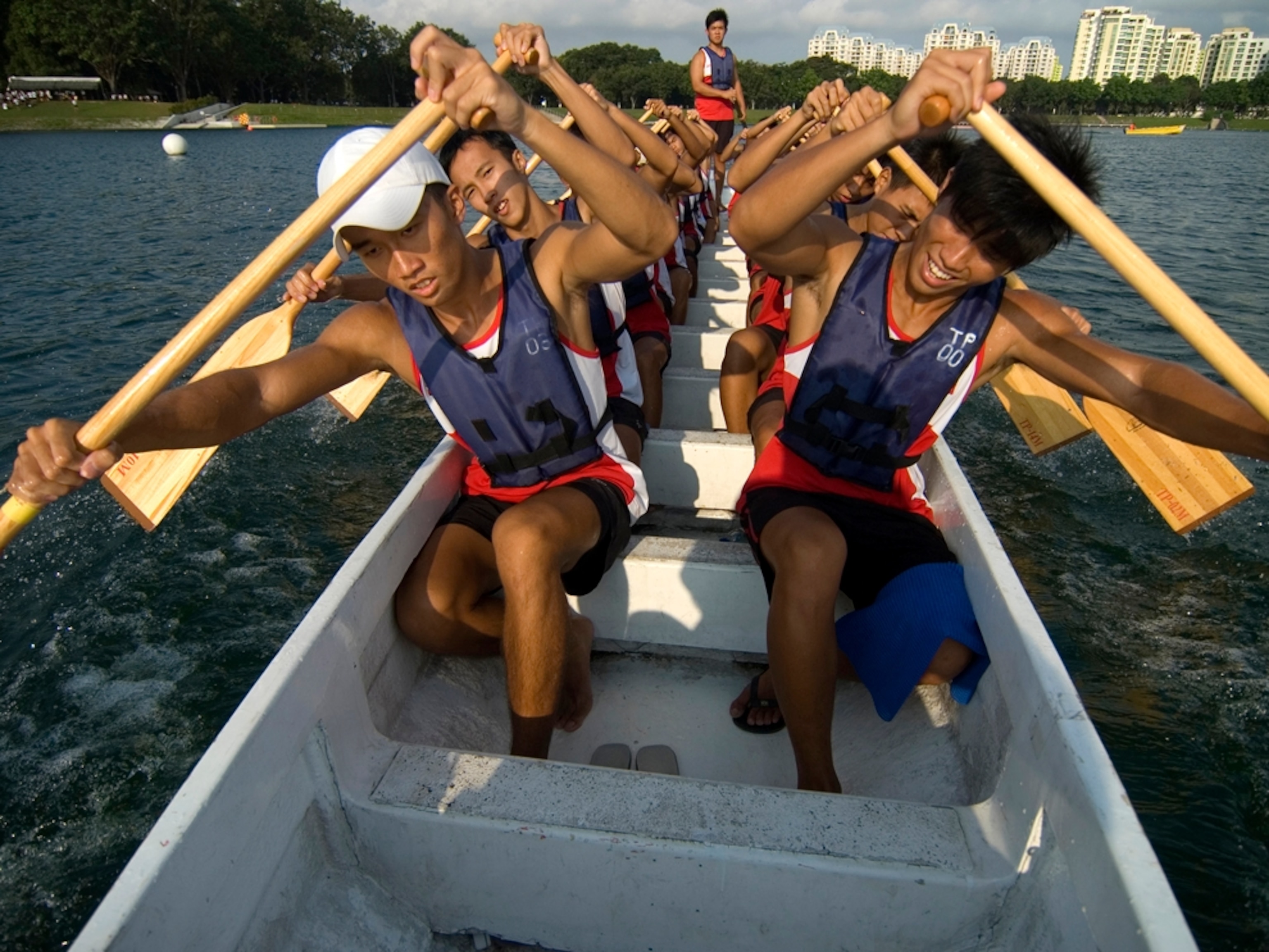 Temasek Polytechnic Dragon Boat team