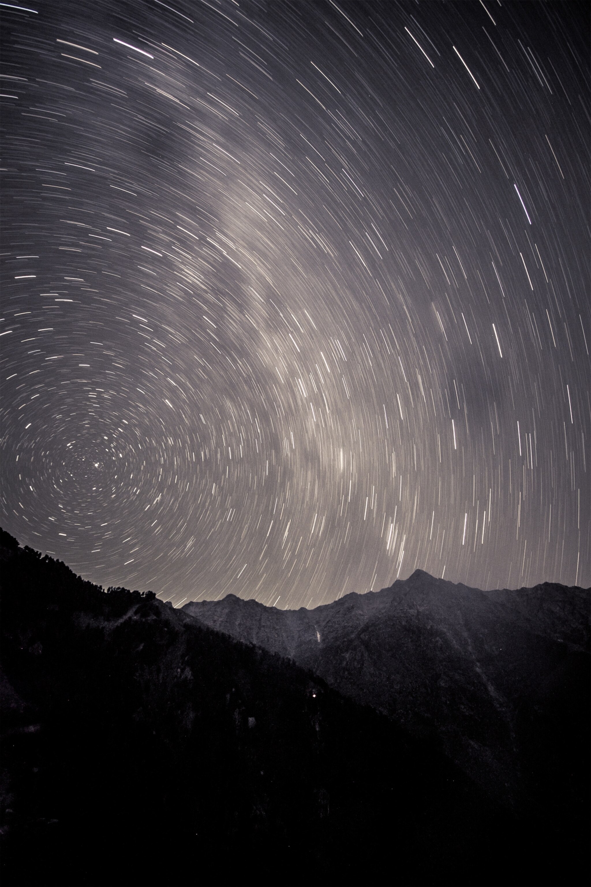 star trails, one of the week's best space pictures