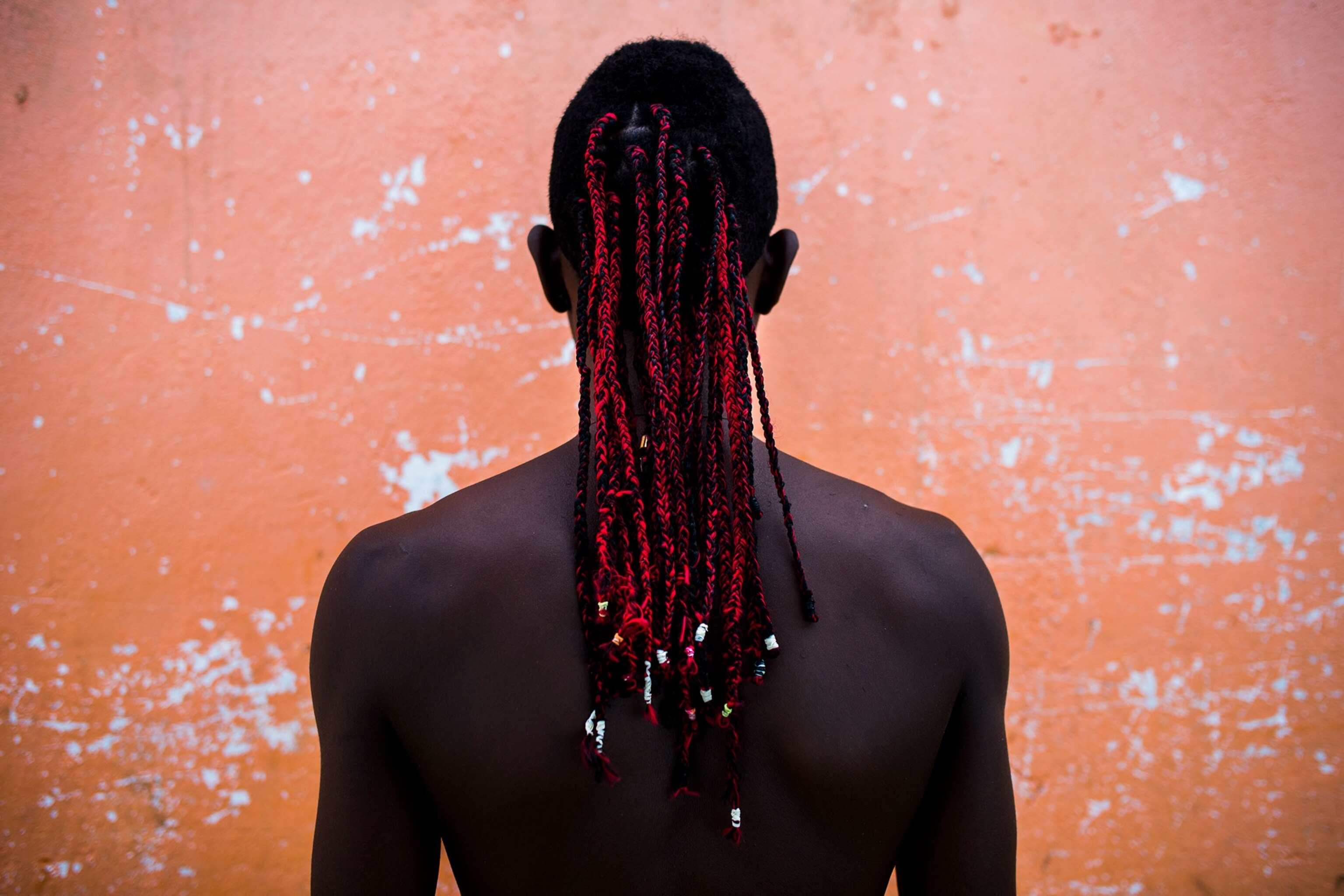 See Photos of the Most Crowded Island on Earth