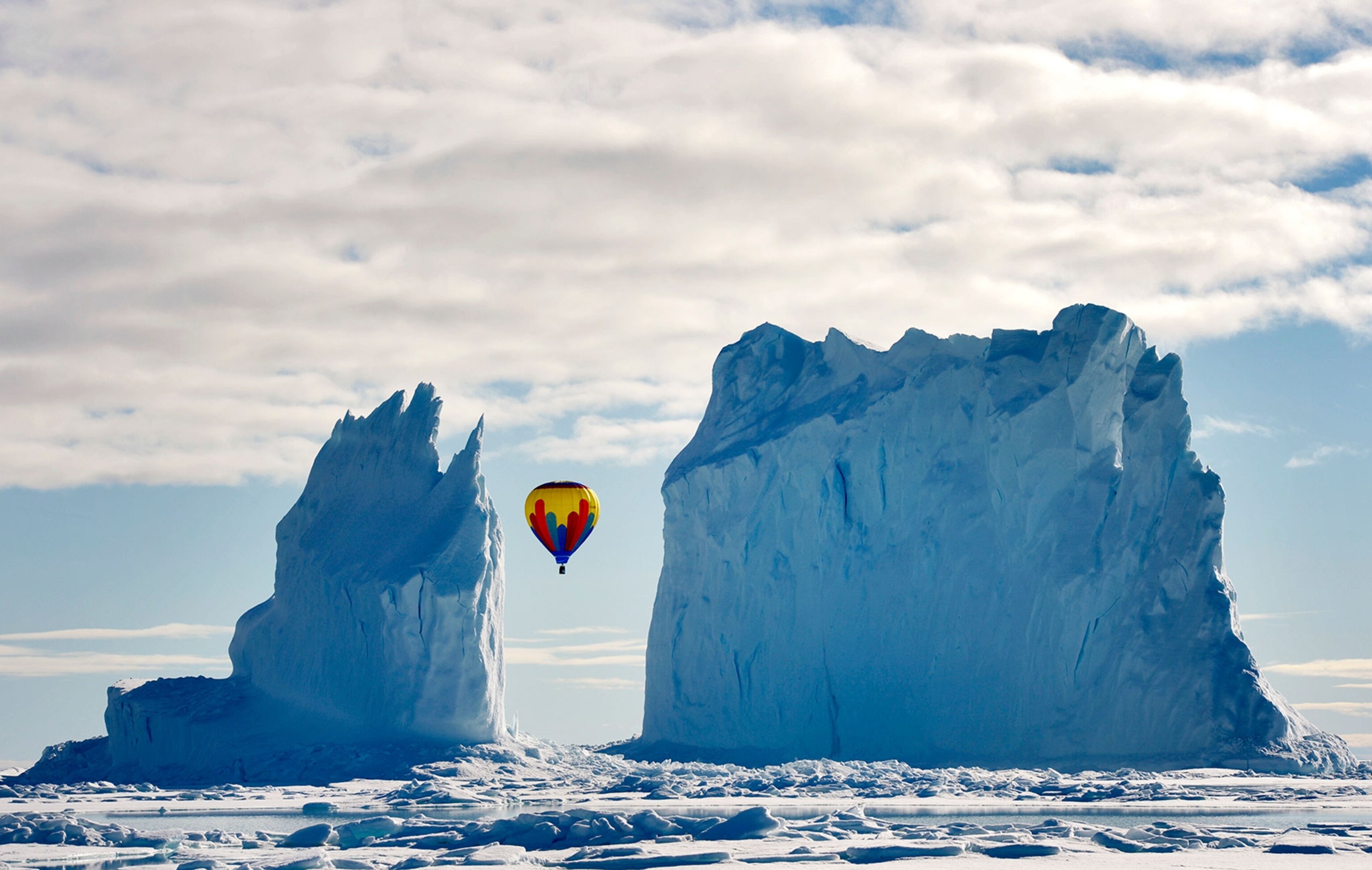balloon in Arctic Bay Canada
