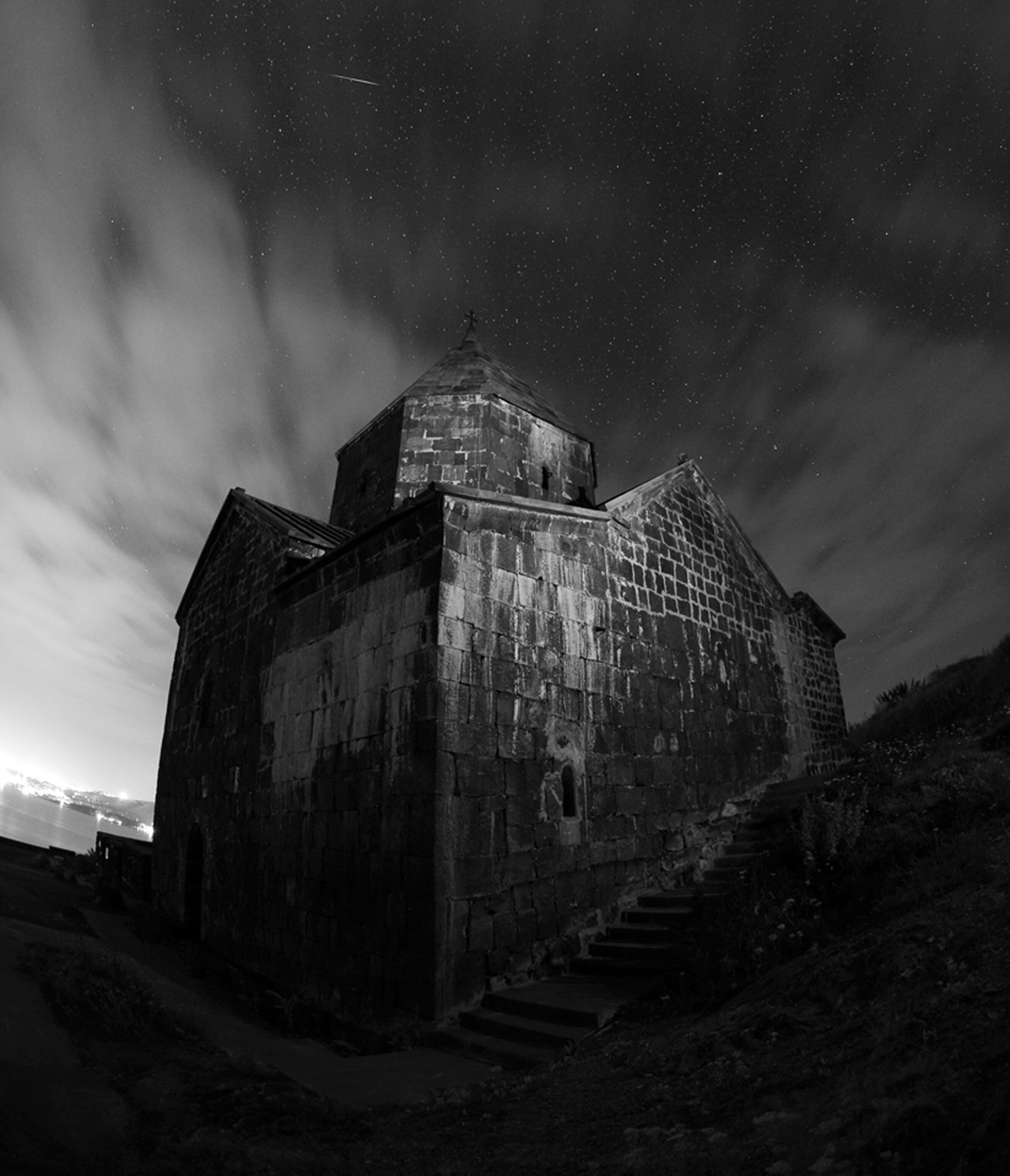 A picture of the Perseid meteor shower from Armenia