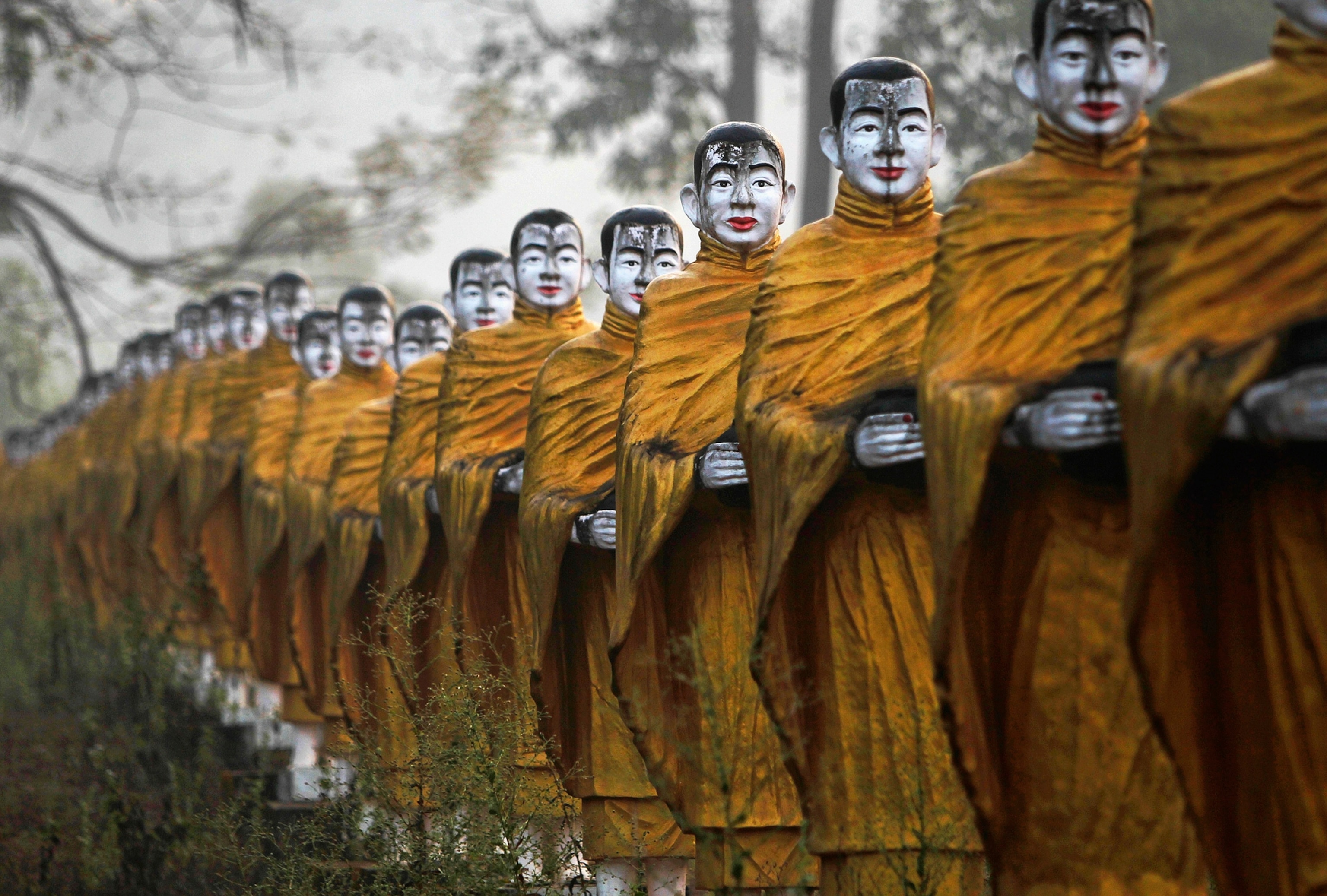 Buddhist devotees gather around the Shwedagon Pagoda during the Warso Full Moon Festival in Yangon July 15, 2011.