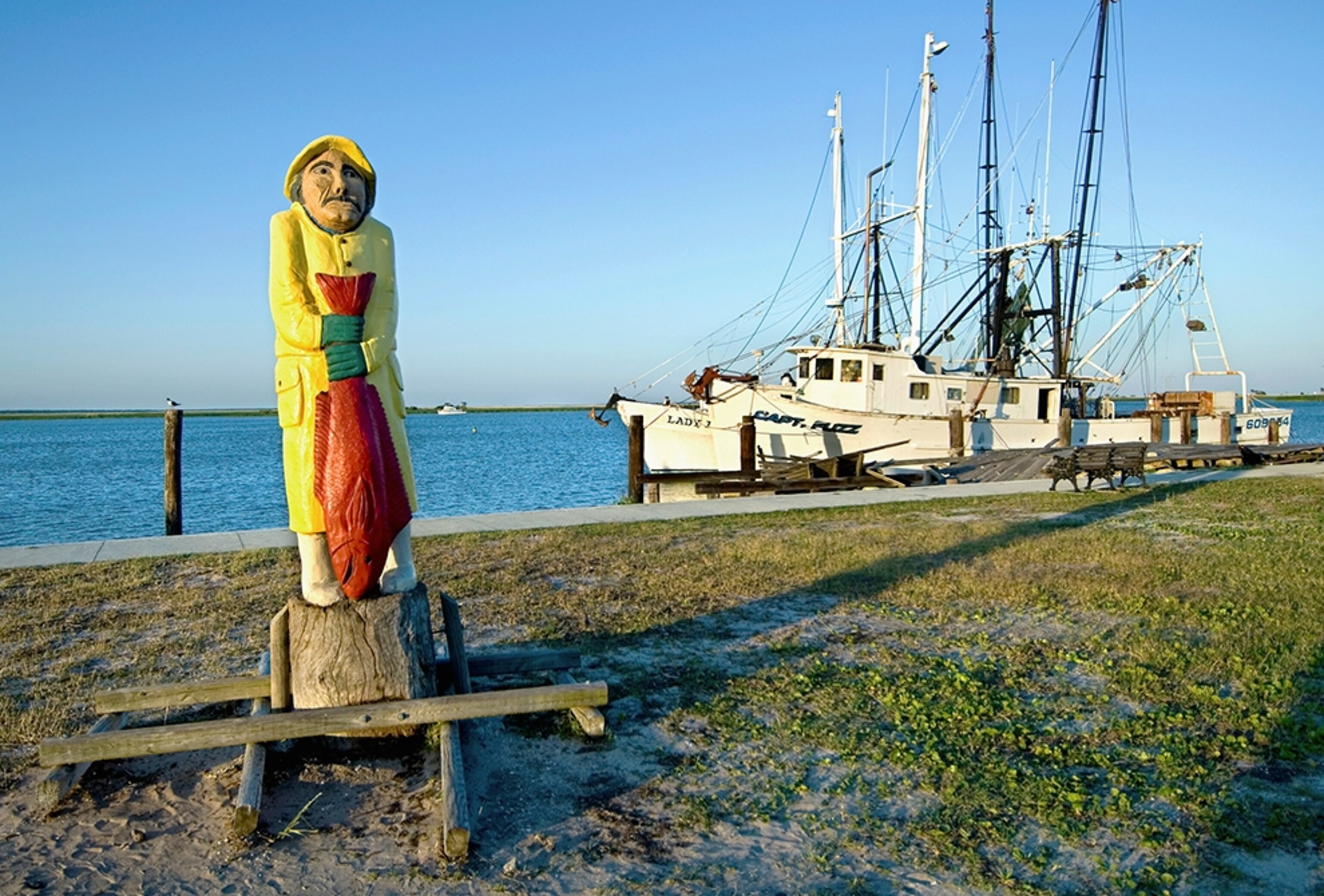 a wooden carving, Veterans Memorial Park, Apalachicola, Florida