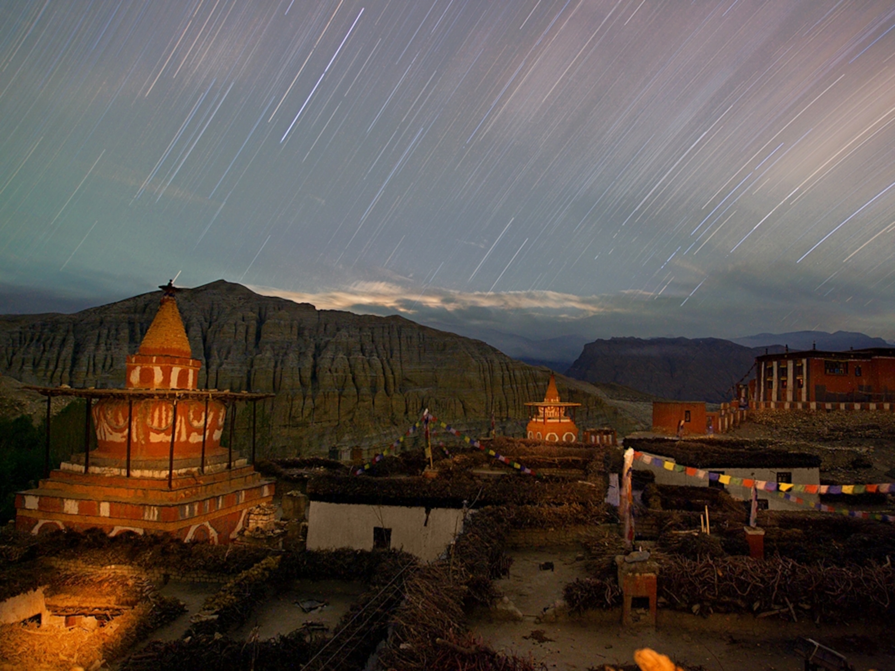 homes and temples in the Nepal town of Tsarang
