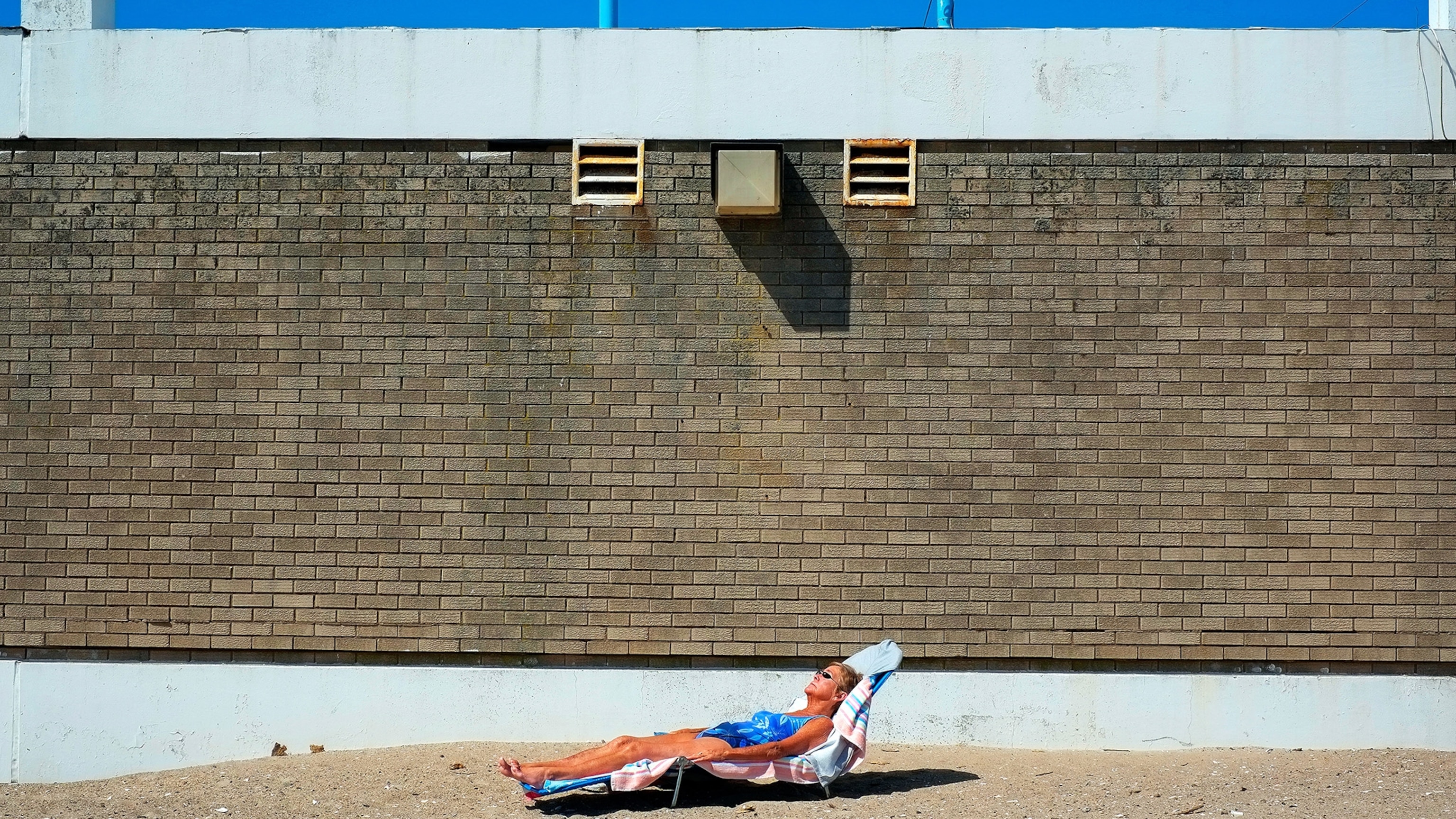 How cities are fighting back against the 'heat island effect'
