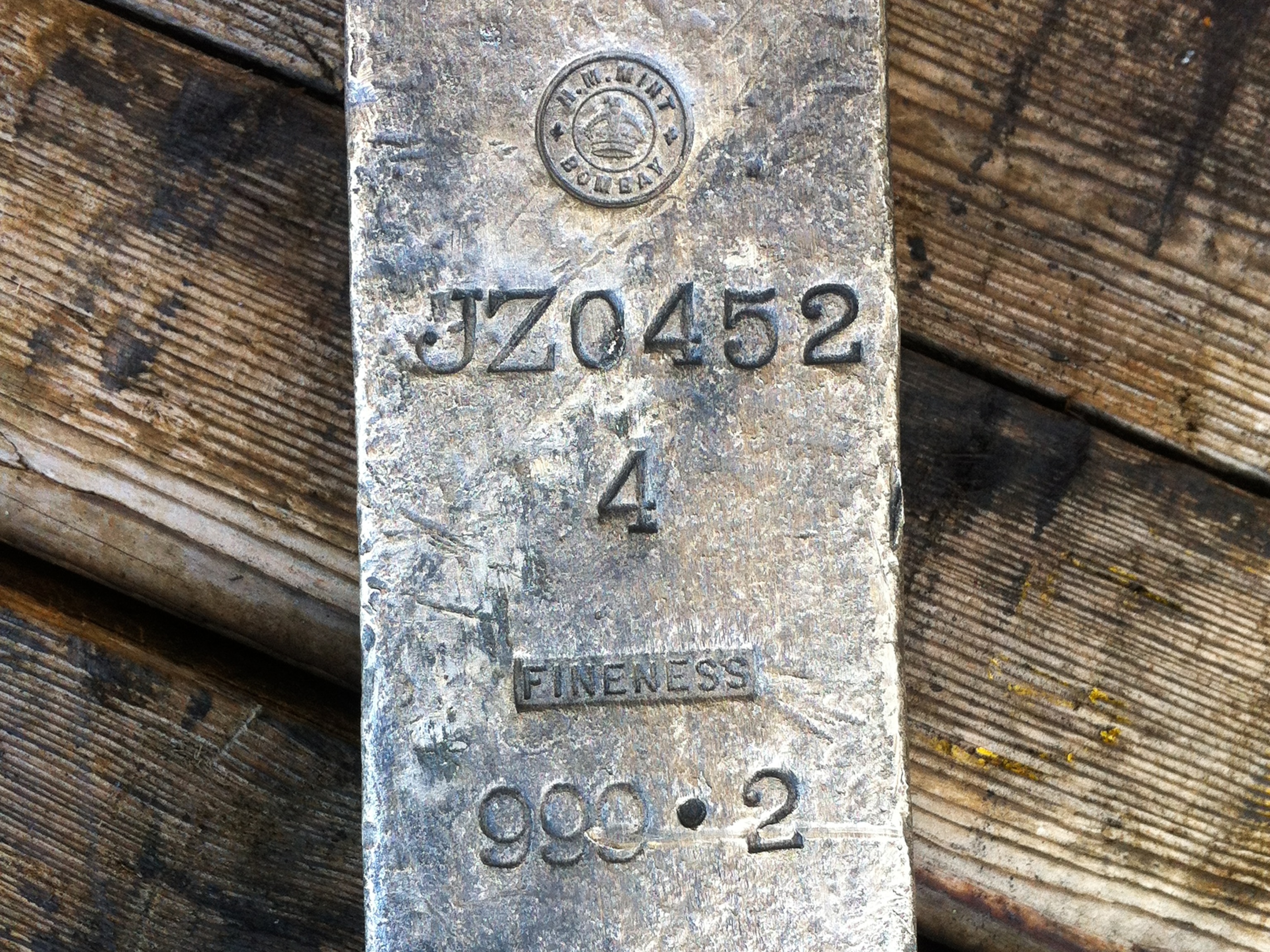 A silver bar.