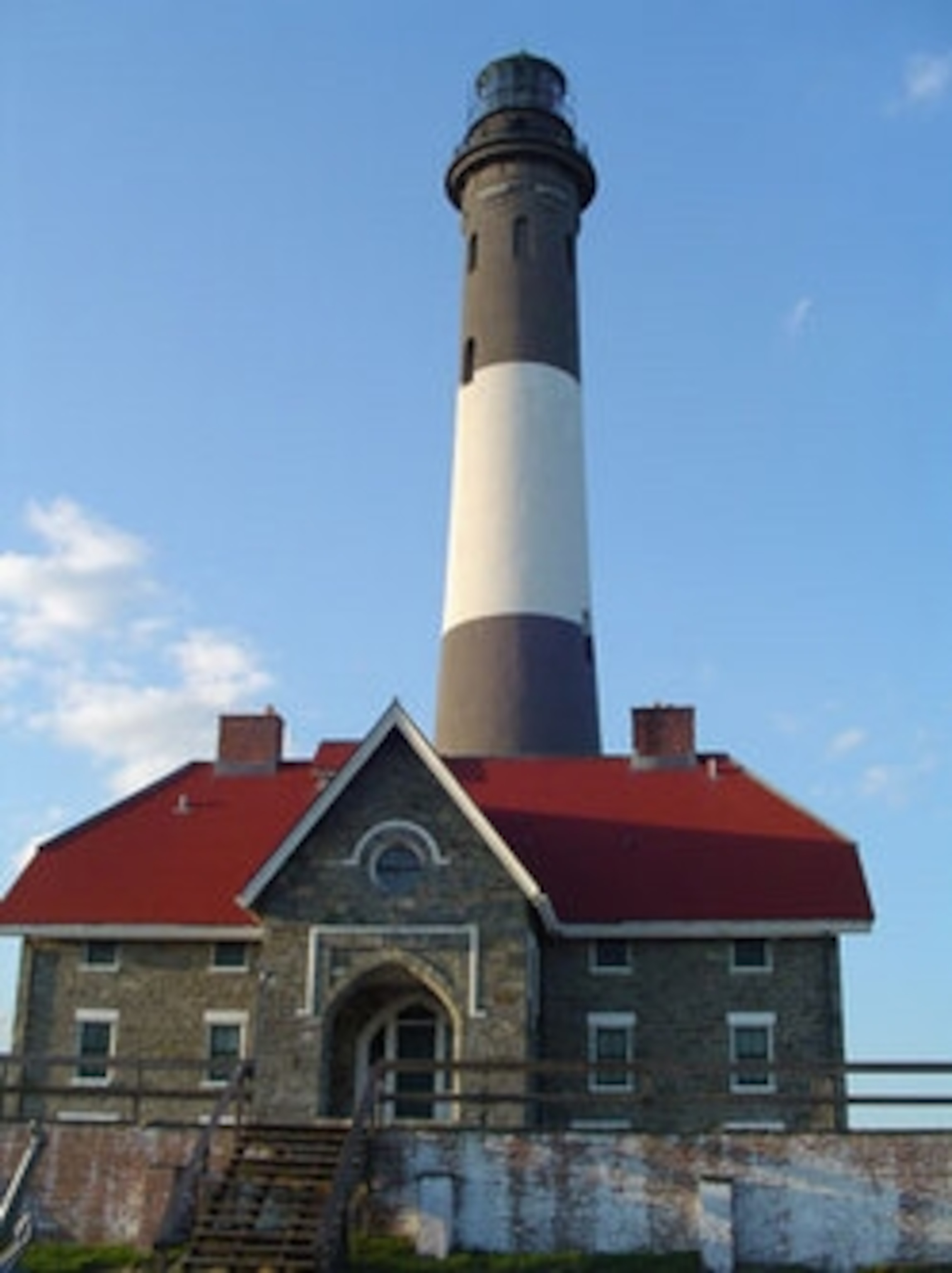 Fire Island Lighthouse.jpg