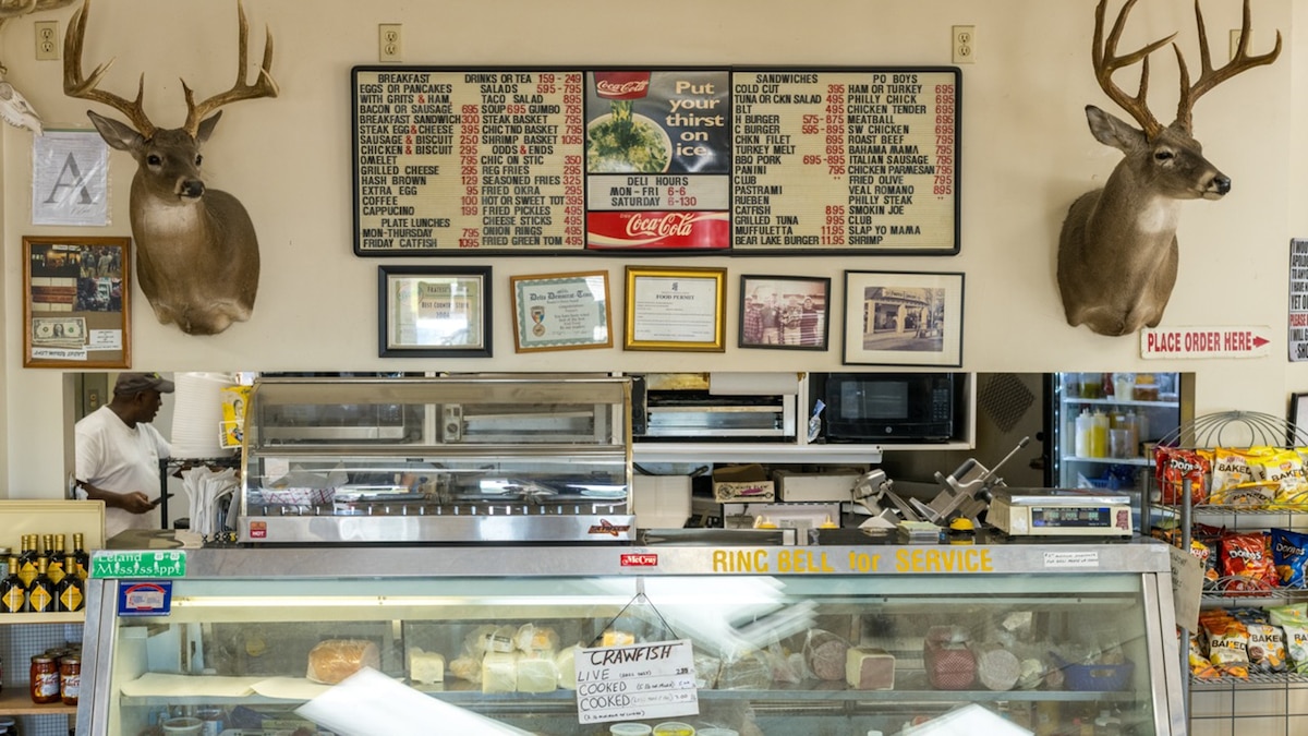 The best places to eat in Mississippi may be at gas stations