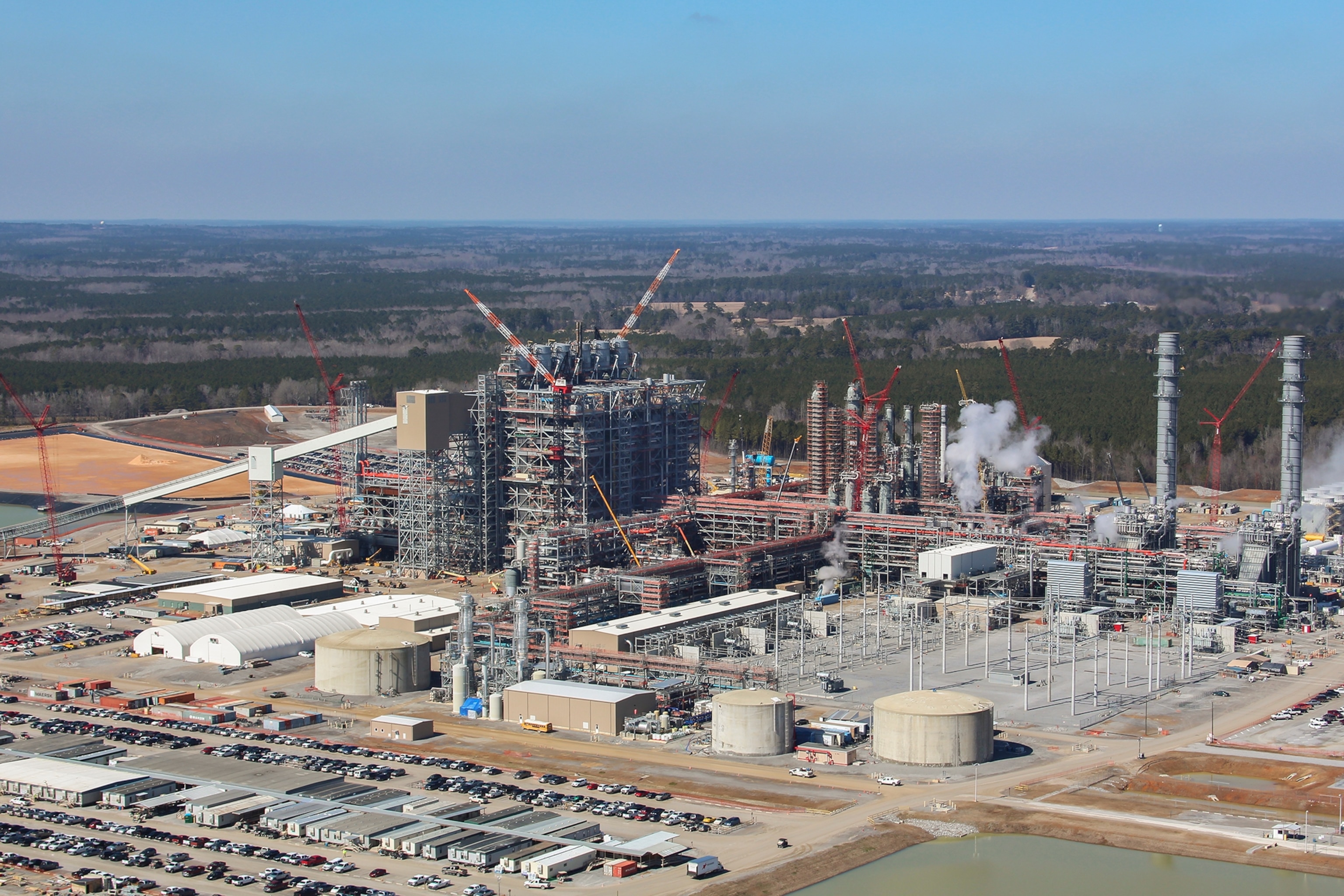 a truck carrying a Carbon Dioxide absorber.