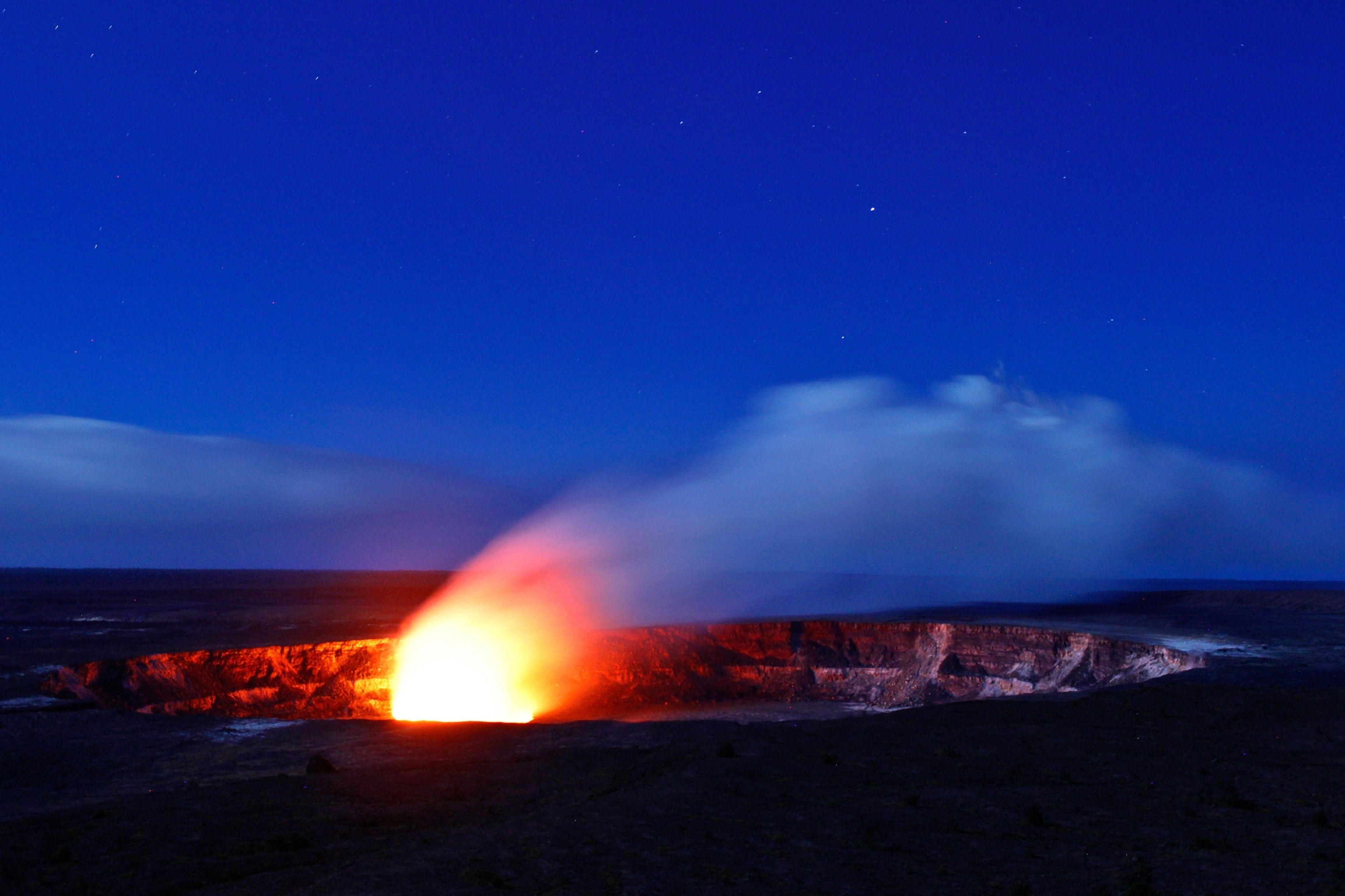 Volcano erupting picture -- Kilauea crater on Hawaii