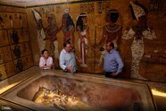 Inside The Tomb Of Tutankhamun Tutankhamun Tomb Egypt AUDEFA Inside The Tomb Of Tutankhamun Tutankhamun Tomb Egypt AUDEFA