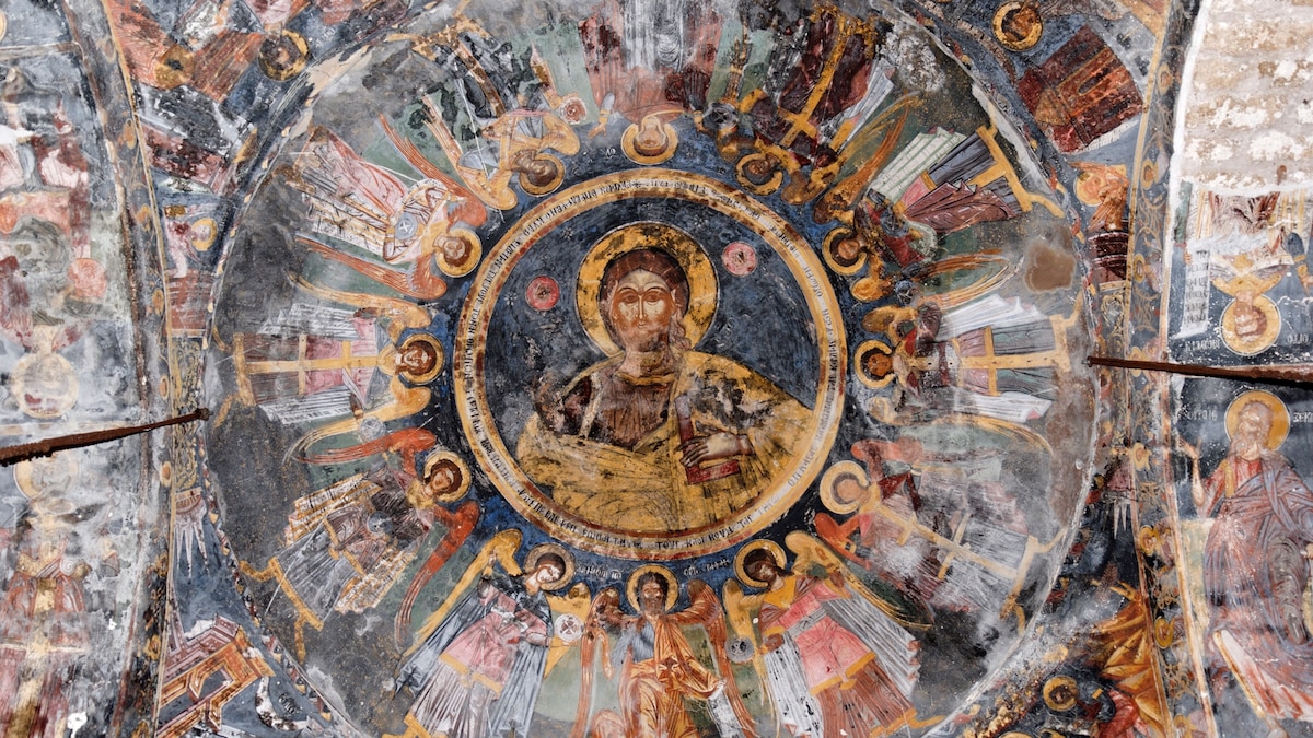 Some of the most magnificent frescoes can be found in the ‘Paris of the