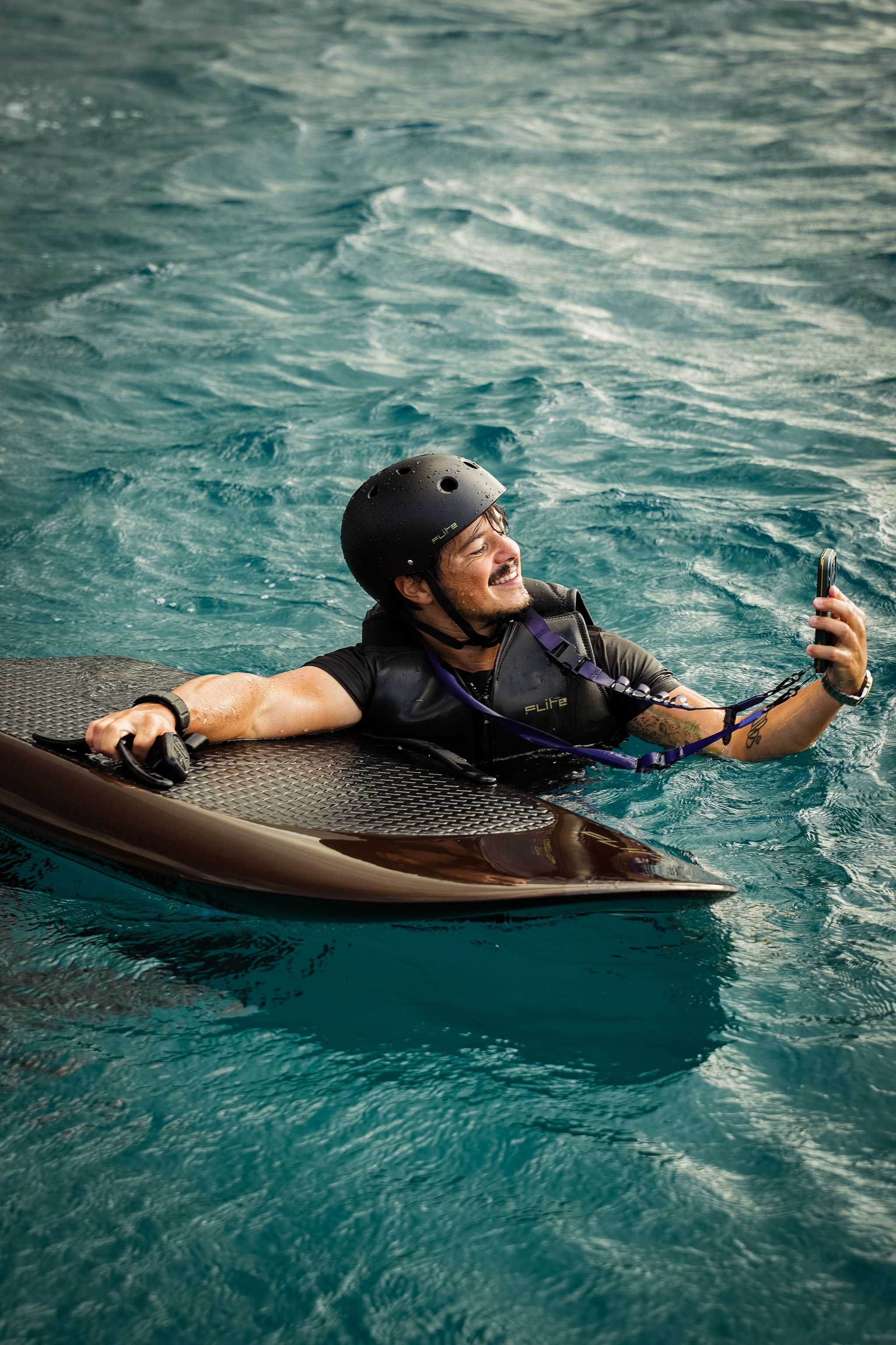 E-foiling in Beau Vallon Bay