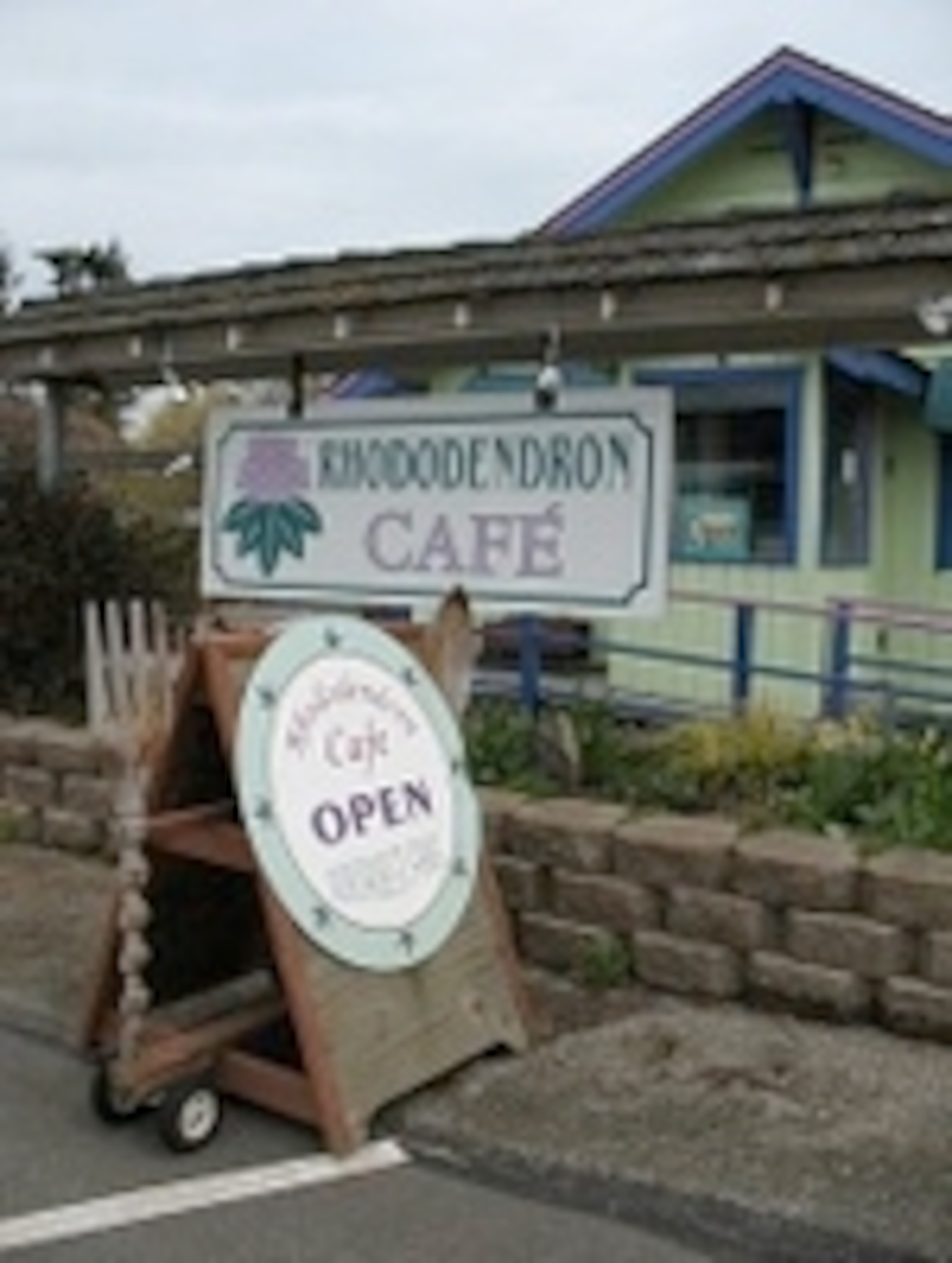 Rhododendron Café