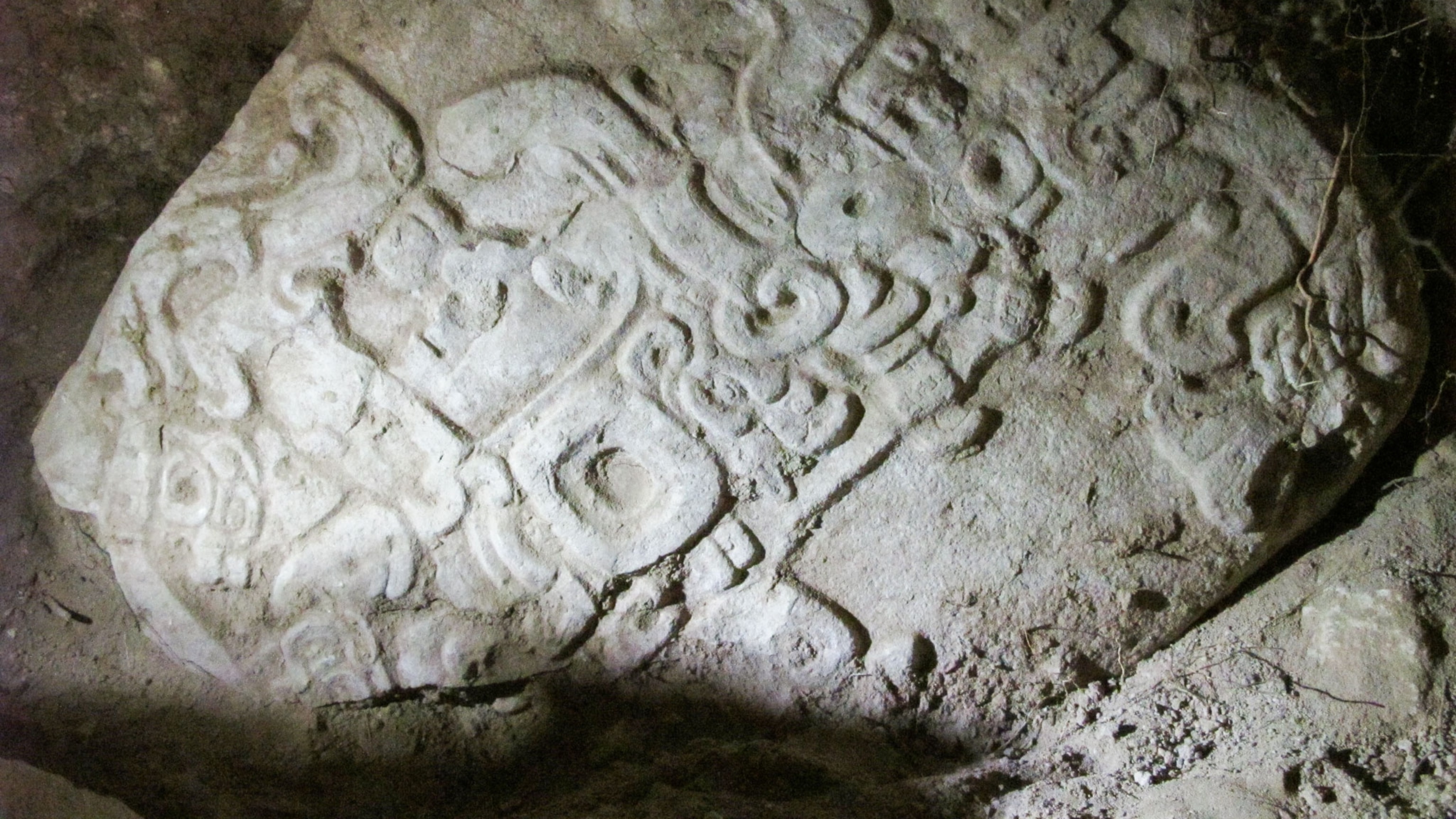 ＥＸＰＥＤＩＴＩＯＮ ＴＥＭＰＬＥＳ ＯＦ ＴＨＥ ＭＡＹＡ　マヤ神殿発掘キット EXPEDITION TEMPLES OF THE MAYA マヤ神殿