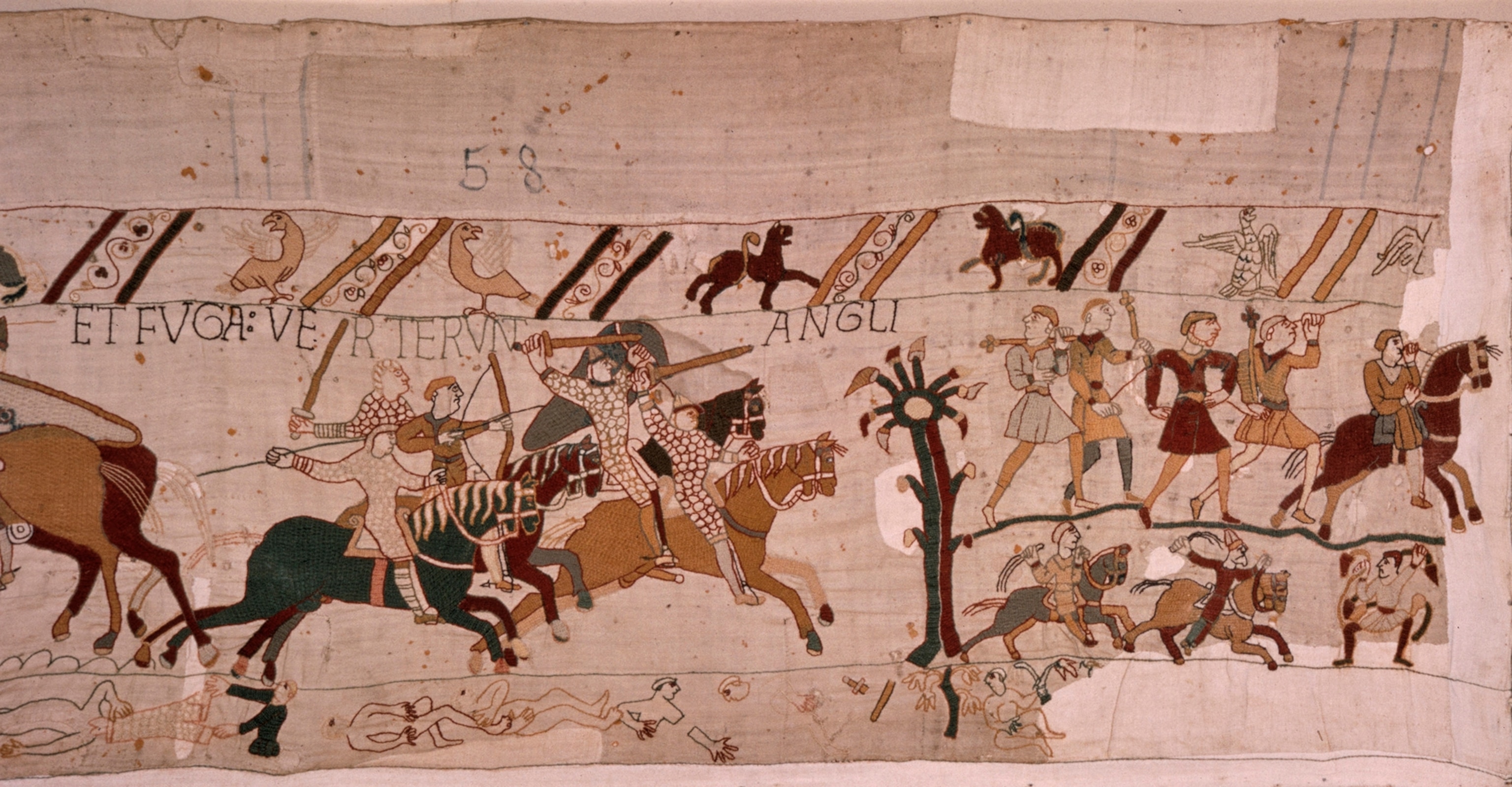 A scene from the tapestry in which surviving English soldiers flee.