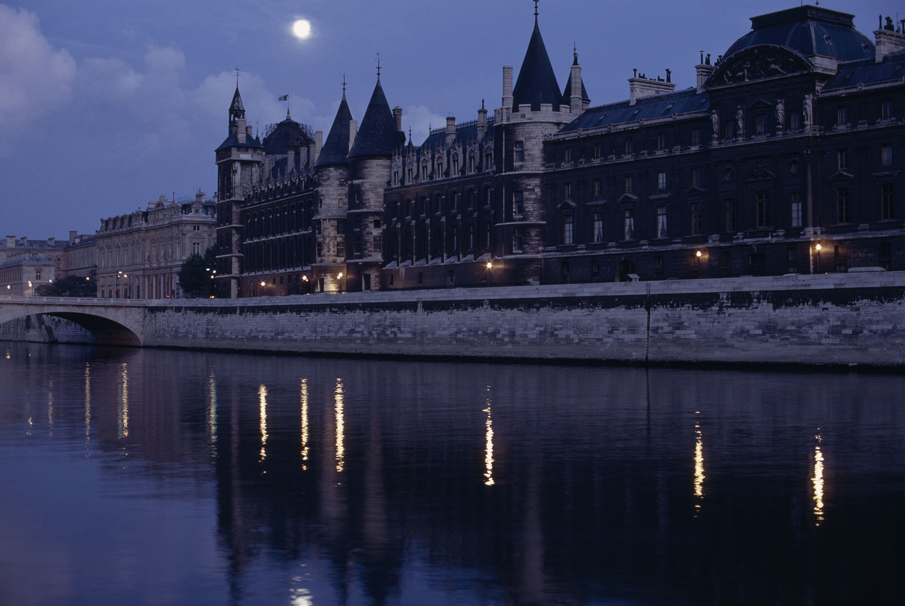 the Conciergerie in France