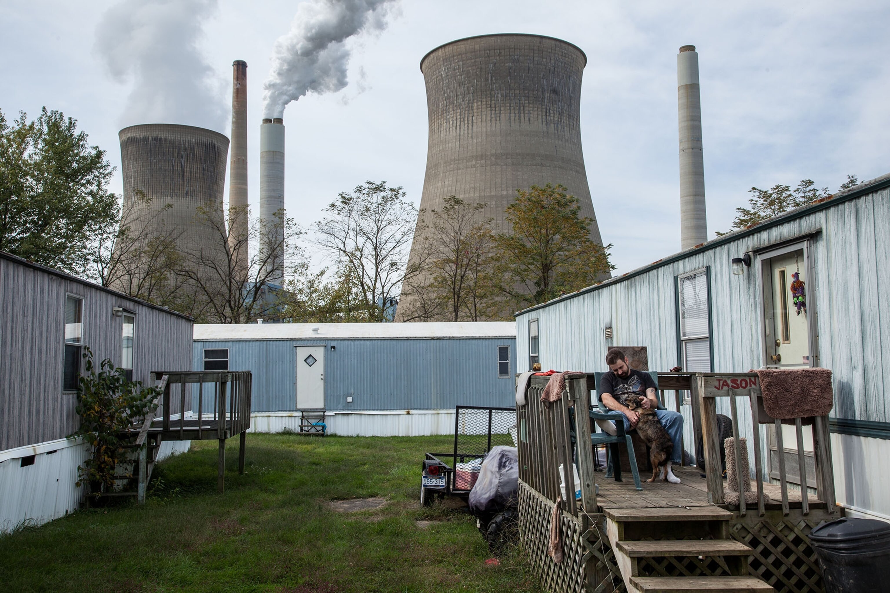Spruce Mine is operated by Mingo Logan Coal company owned by Arch Coal an International Coal Company based in St. Lous, MO.
This site is located in Logan County WV and is a massive site that shows the full consequences of MTR mining.  The smoking fissures and dust emitted by the blasting and coal extraction is apocalyptic type setting.