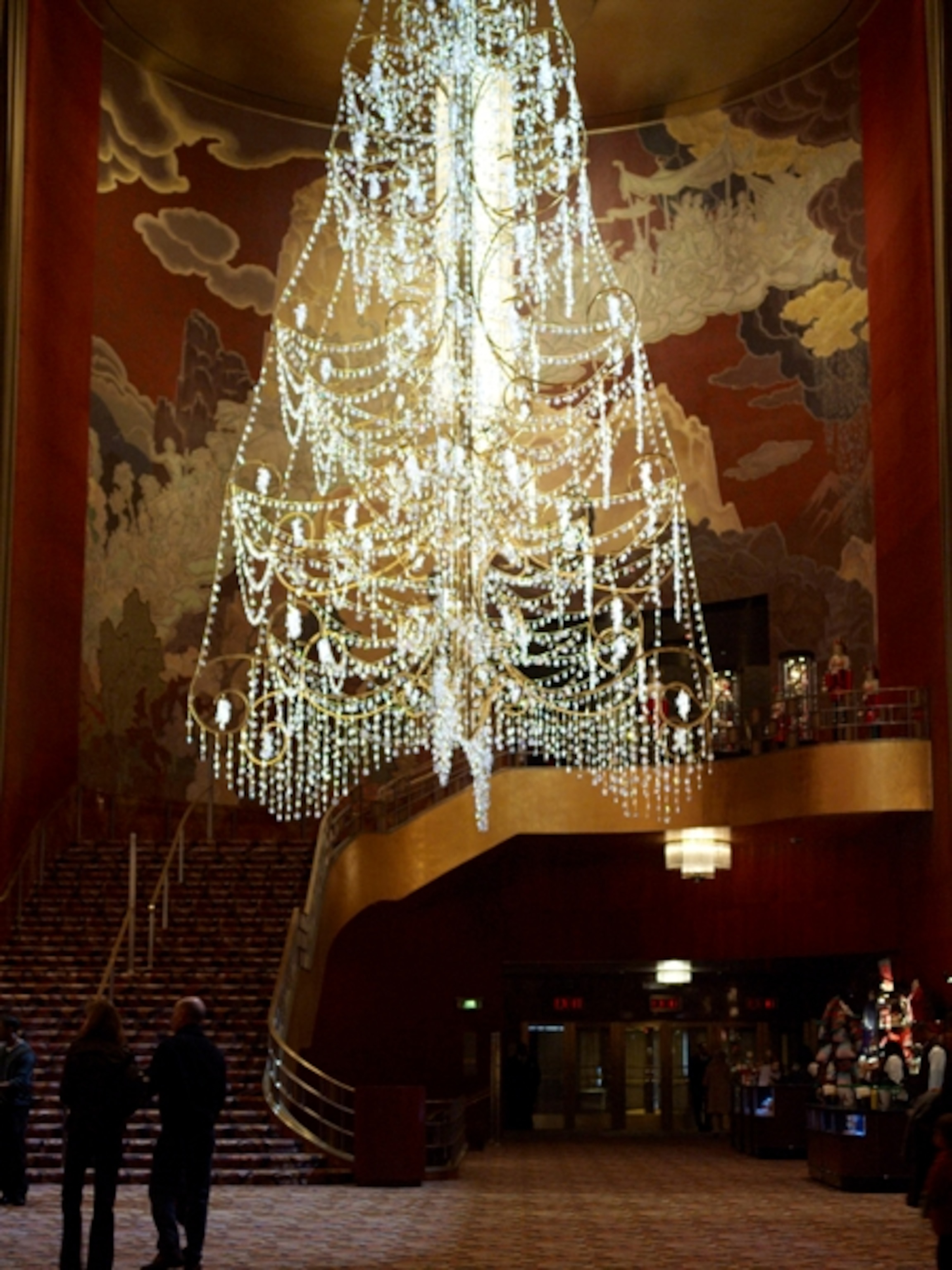 Chandelier in Radio City Music Hall, New York City