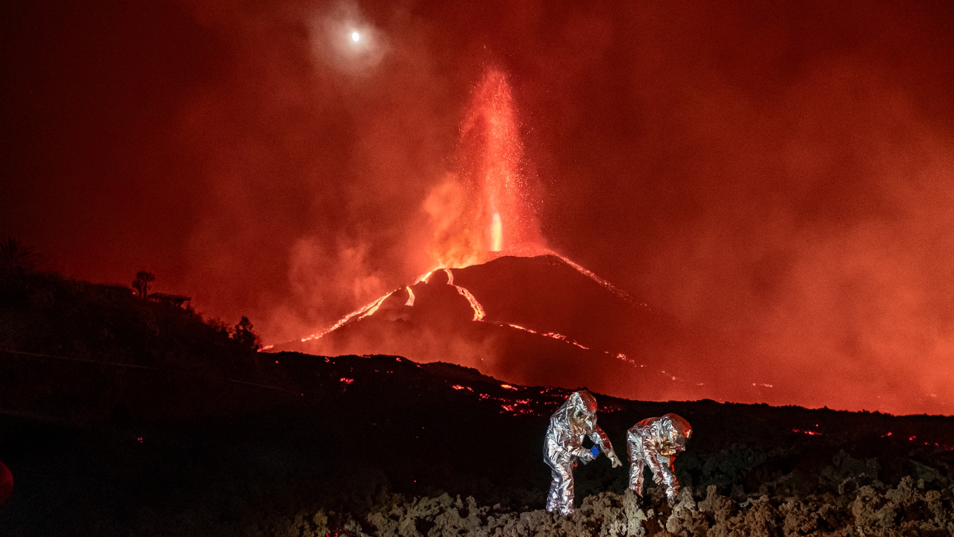 Scientists found life in a volcano’s ‘lava tubes’—life on other planets could be next