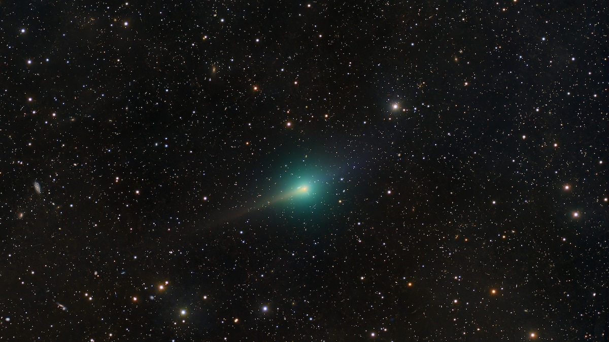 An interstellar comet is passing by Earth tonight—here’s how to see it